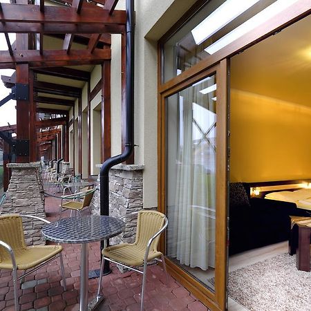 Luxury Apartment Kristof Besenova Exterior photo
